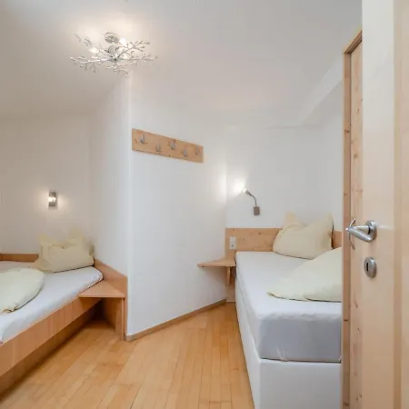 Apartmán Nadine-6 By Interhome